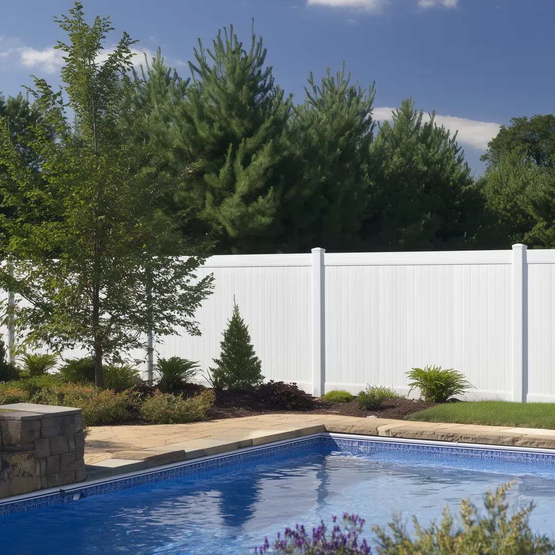Fence installation around Pittsburgh backyard pool